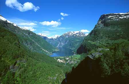 L1384_geiranger_fjord_norwegen