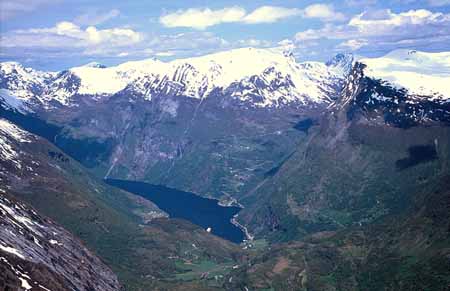 L2298_geiranger_fjord_norwegen