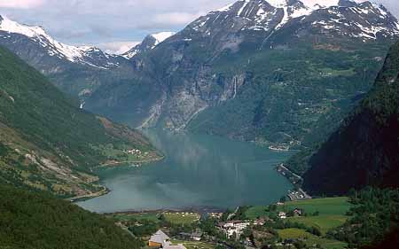 L2990_geiranger_fjord_norwegen