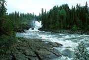 L1282_fjell_m_wasserfall_schweden
