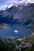 P0377_geiranger_fjord_norwegen